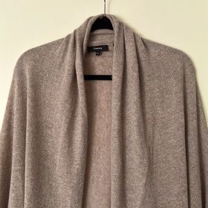 Theory 100% cashmere cozy